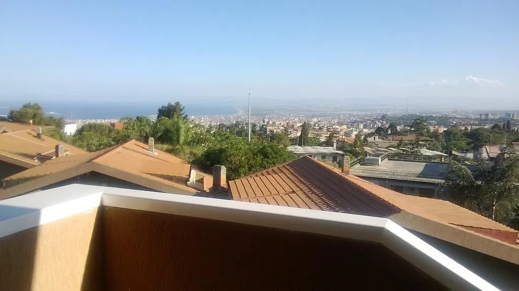 La Casa Di Claudia Villa Sant'Agata Li Battiati 0*,  Italia